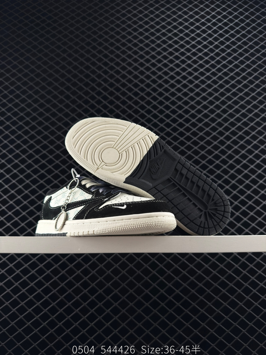 Travis Scott x Air Jordan 1 ” Reverse Mocha “